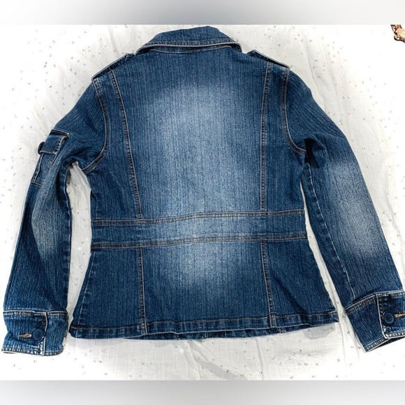 Vintage 90s Mossimo Denim Jacket That Will Make You Look Gorgeous! Fits Medium - Picture 3 of 7